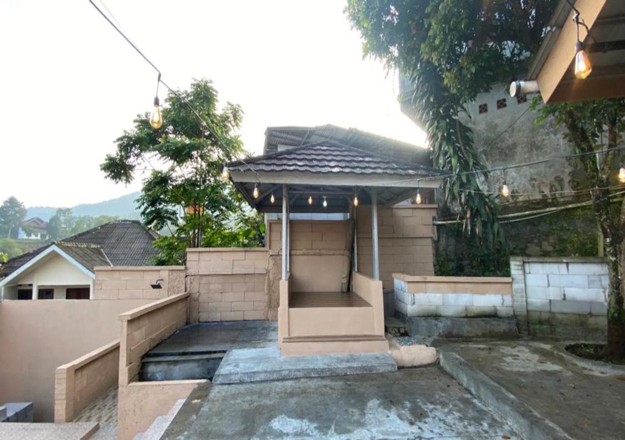 Villa Edwin Puncak Богор Экстерьер фото